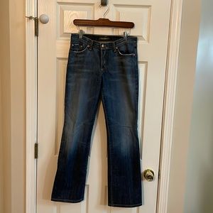 David Kahn jeans. Size 6. Worn 2 or 3 times and in perfect condition.